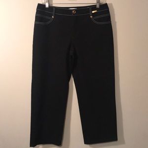 ST. JOHN SPORT black denim Capri Pants size 10